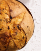 Κλασικό Panettone με ζαχαρωμένα φρούτα και σταφίδες